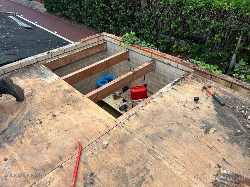 Plat Dak Vervangen Helmond